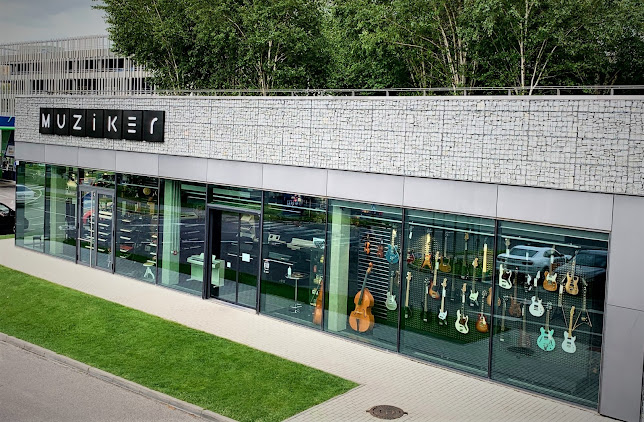 Muziker MUSIC Bratislava – Digital Park - Obchod