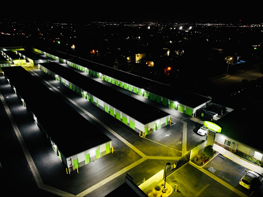 Extra Space Storage image