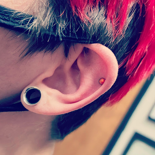 Tattoo Shop «Hopeless Ink Tattoo & Piercing», reviews and photos, 2308 Main St, Vancouver, WA 98660, USA