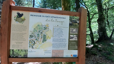 Sentier de La Rouge (Accès Est) à Saissac