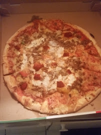 Plats et boissons du Pizzas à emporter La Pizzeria du Village à Grenoble - n°4