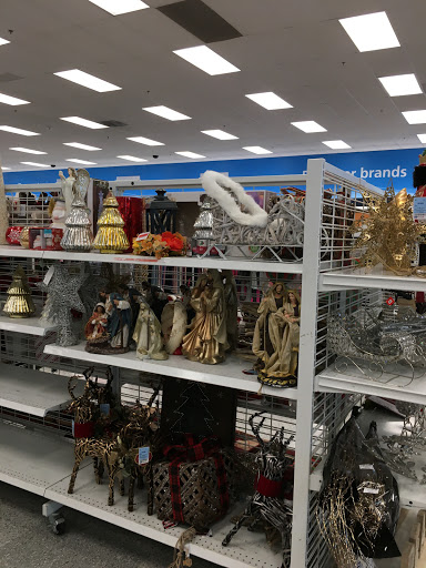 Clothing Store «Ross Dress for Less», reviews and photos, 14251 Farm to Market 2920, Tomball, TX 77377, USA