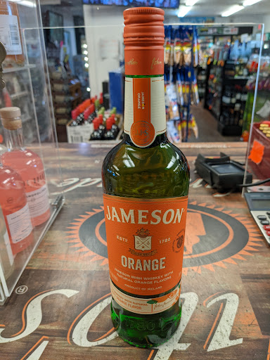 Liquor Store «Three Roads Liquors», reviews and photos, 13704 Brandywine Rd, Brandywine, MD 20613, USA