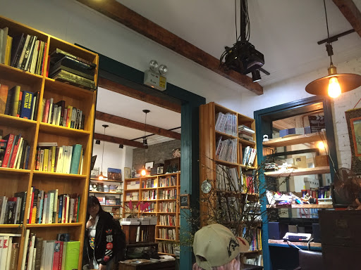 Cheap bookstores Shanghai
