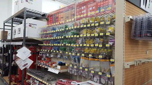 Tool Store «Northern Tool + Equipment», reviews and photos, 3906 W Hillsborough Ave, Tampa, FL 33614, USA