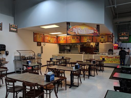 Grocery Store «Taj Grocers - Irving», reviews and photos, 10010 N MacArthur Blvd #150, Irving, TX 75063, USA