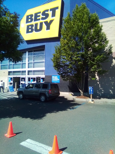 Electronics Store «Best Buy», reviews and photos, 3801 Center St NE, Salem, OR 97301, USA