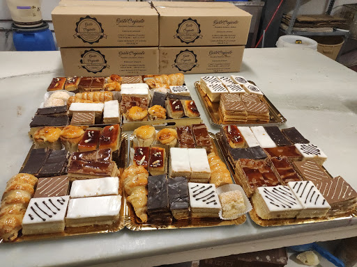 Panadería Pastelería Gusto Crujiente