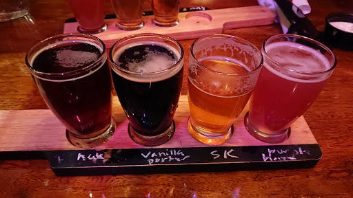 Barbecue Restaurant «Sticky Lips BBQ Juke Joint», reviews and photos, 830 Jefferson Rd, Rochester, NY 14623, USA