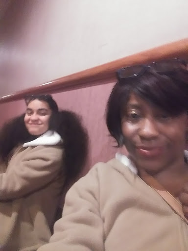 Movie Theater «AMC Classic Cobblestone 9», reviews and photos, 8501 Hickman Rd, Urbandale, IA 50322, USA