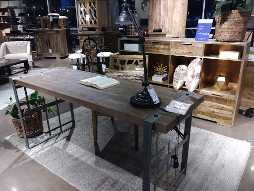 Furniture Store «Living Spaces - Gilbert», reviews and photos, 2300 S Santan Village Pkwy, Gilbert, AZ 85295, USA