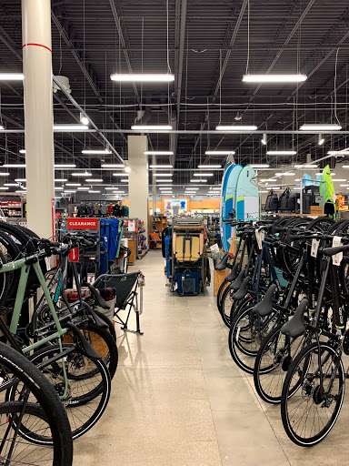 Camping Store «REI», reviews and photos, 6424 Sawmill Rd, Columbus, OH 43235, USA