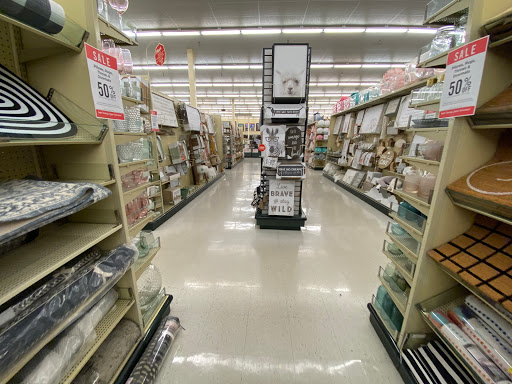 Craft Store «Hobby Lobby», reviews and photos, 2400 E Semoran Blvd, Apopka, FL 32703, USA