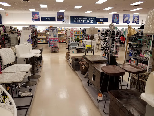 Shopping Mall «Airport Mall», reviews and photos, 1129 Union St, Bangor, ME 04401, USA