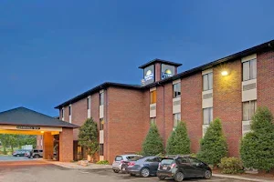 Days Inn & Suites by Wyndham Hickory image