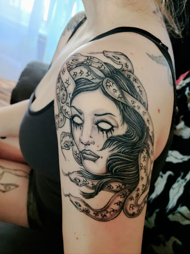 Tattoo Shop «American Graffiti Tattoos», reviews and photos, 630 W Grand River Ave, Brighton, MI 48116, USA