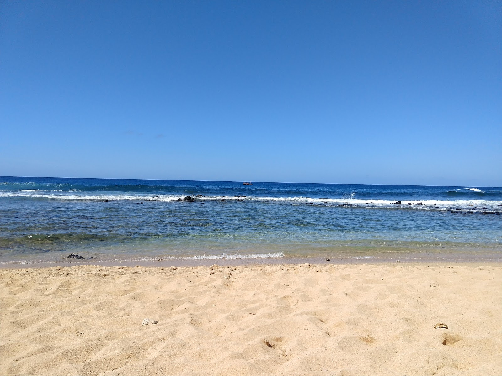 Foto de Baby Beach com água cristalina superfície