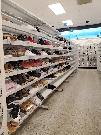 Clothing Store «Ross Dress for Less», reviews and photos, 1401 Missouri Ave N, Largo, FL 33770, USA