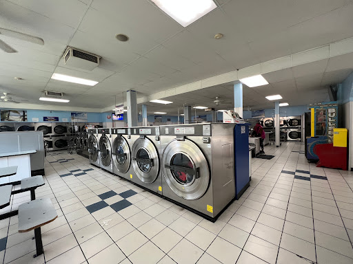 Laundromat «Speed Wash Laundry», reviews and photos, 9340 Magnolia Ave, Riverside, CA 92503, USA