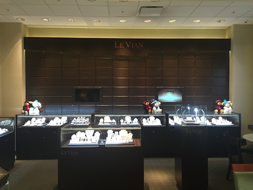Jewelry Store «Jared The Galleria of Jewelry», reviews and photos, 195 Old Country Rd, Carle Place, NY 11514, USA