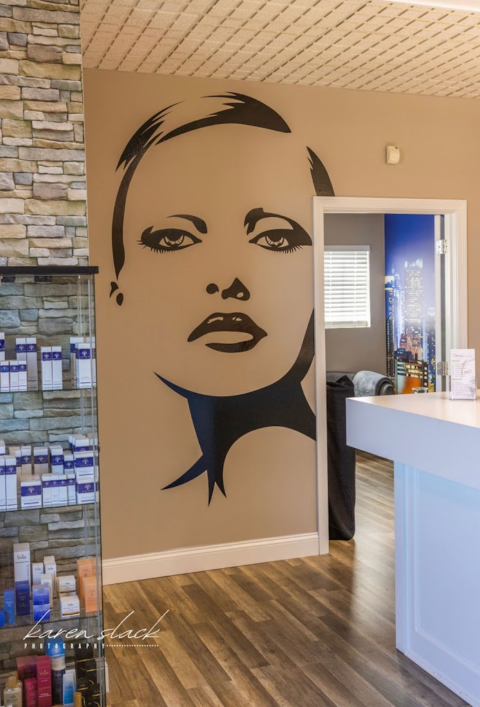 Greta's Beauty Bar 01001