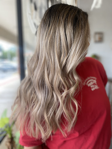 Hair Salon «The Urban Revival Boutique, Style Bar & Salon», reviews and photos, 2903 N Patterson St, Valdosta, GA 31602, USA