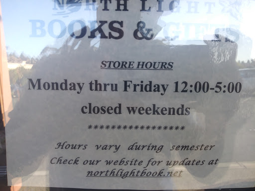Book Store «North Light Books & Cafe», reviews and photos, 1720 E Cotati Ave, Rohnert Park, CA 94928, USA