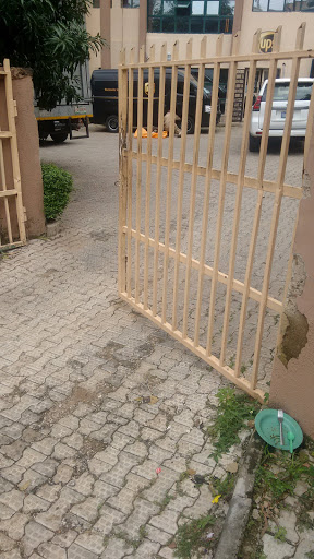 UPS Express, Plot 2196 Cadastral Zone besides Savannah hotel, Garki, Abuja, Nigeria, Park, state Nasarawa