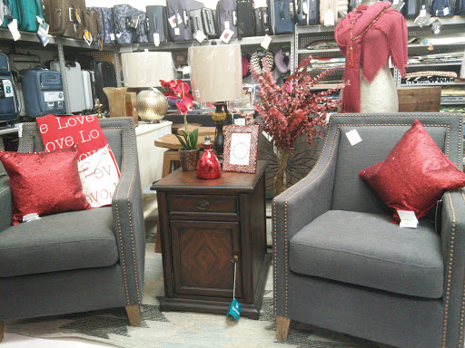 Home Goods Store «Tuesday Morning», reviews and photos, 1725 N Dysart Rd, Avondale, AZ 85392, USA