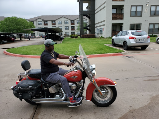 Motorcycle Parts Store «Cycle Gear», reviews and photos, 1424 Airport Fwy, Bedford, TX 76022, USA