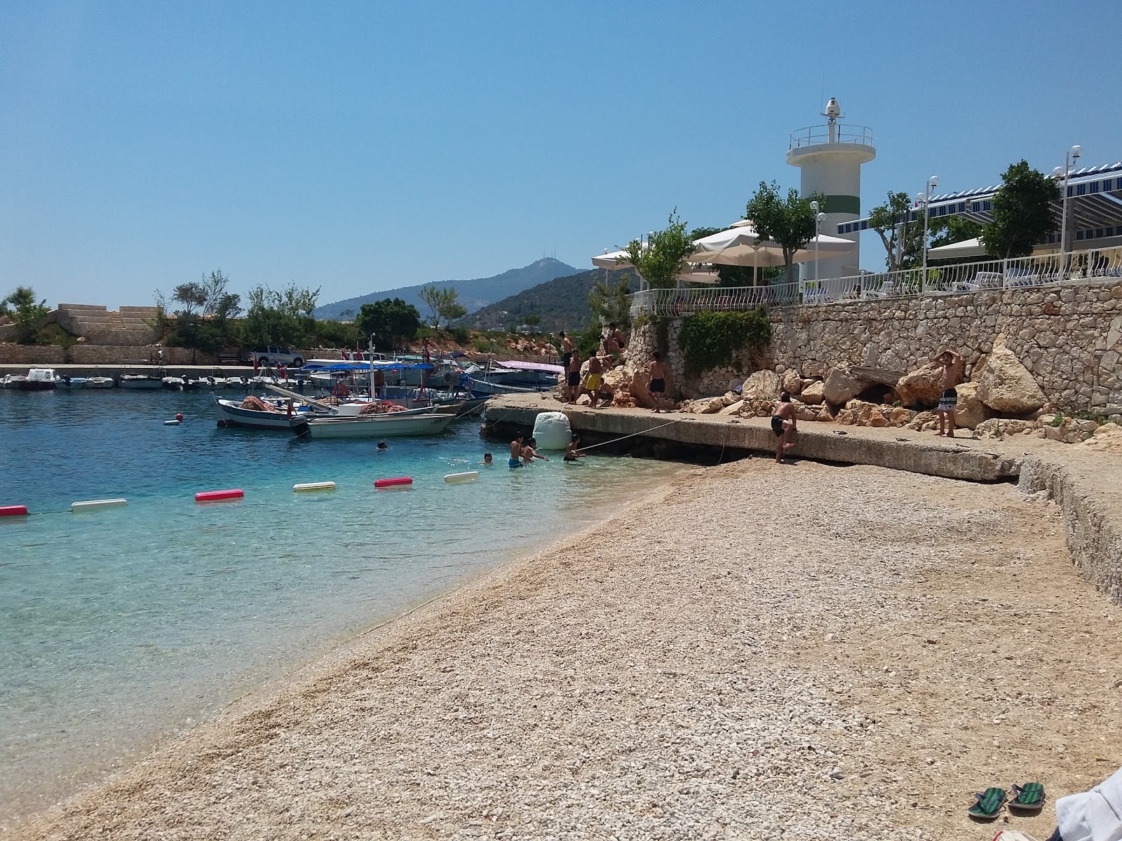 Foto von Kalkan Strand - beliebter Ort unter Entspannungskennern