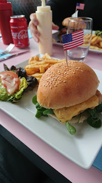 Hamburger du Restaurant Mc Diner à Le Plessis-Belleville - n°15