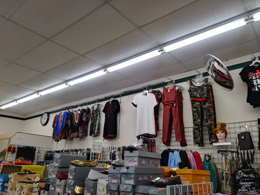 Beauty Supply Store «U Top Fashion & Beauty», reviews and photos, 802 Bloomington Rd, Champaign, IL 61820, USA