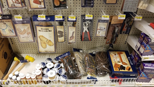 Fabric Store «Jo-Ann Fabrics and Crafts», reviews and photos, 2405 SW 27th Ave, Ocala, FL 34471, USA