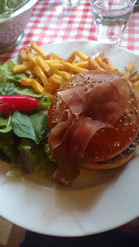 Sandwich au poulet du Restaurant français La Ferme à Dédé Grenoble Gare - n°9