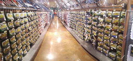 Sporting Goods Store «Bass Pro Shops», reviews and photos, 1935 S Campbell Ave, Springfield, MO 65807, USA