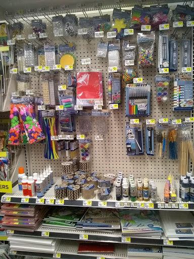 Discount Store «Dollar General», reviews and photos, 1380 Main St, East Hartford, CT 06108, USA