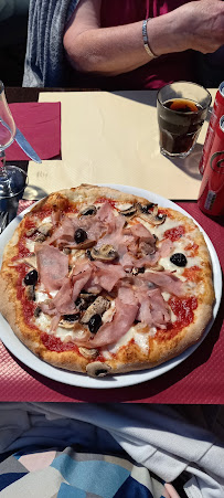 Pizza du LA STRADA - Restaurant, pizzeria, sandwicherie à Vizille - n°8