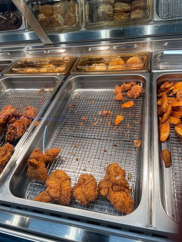 Chester's Chicken and Bambinos Pizza 48126