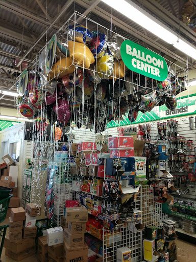 Dollar Store «Dollar Tree», reviews and photos, 450 Union Hill Rd, Morganville, NJ 07751, USA