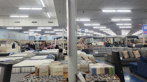 Furniture Store «Unclaimed Freight», reviews and photos, 2260 Industrial Dr, Bethlehem, PA 18017, USA