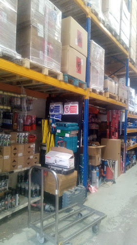 Magasin d'outillage Batmat La Courneuve