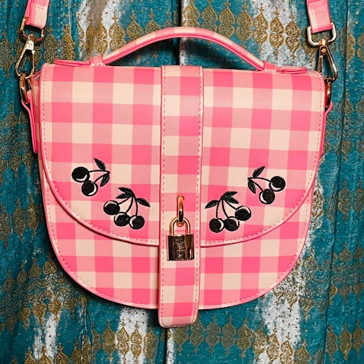 Boutique «Pink House Boutique», reviews and photos, 7009 N 58th Ave, Glendale, AZ 85301, USA