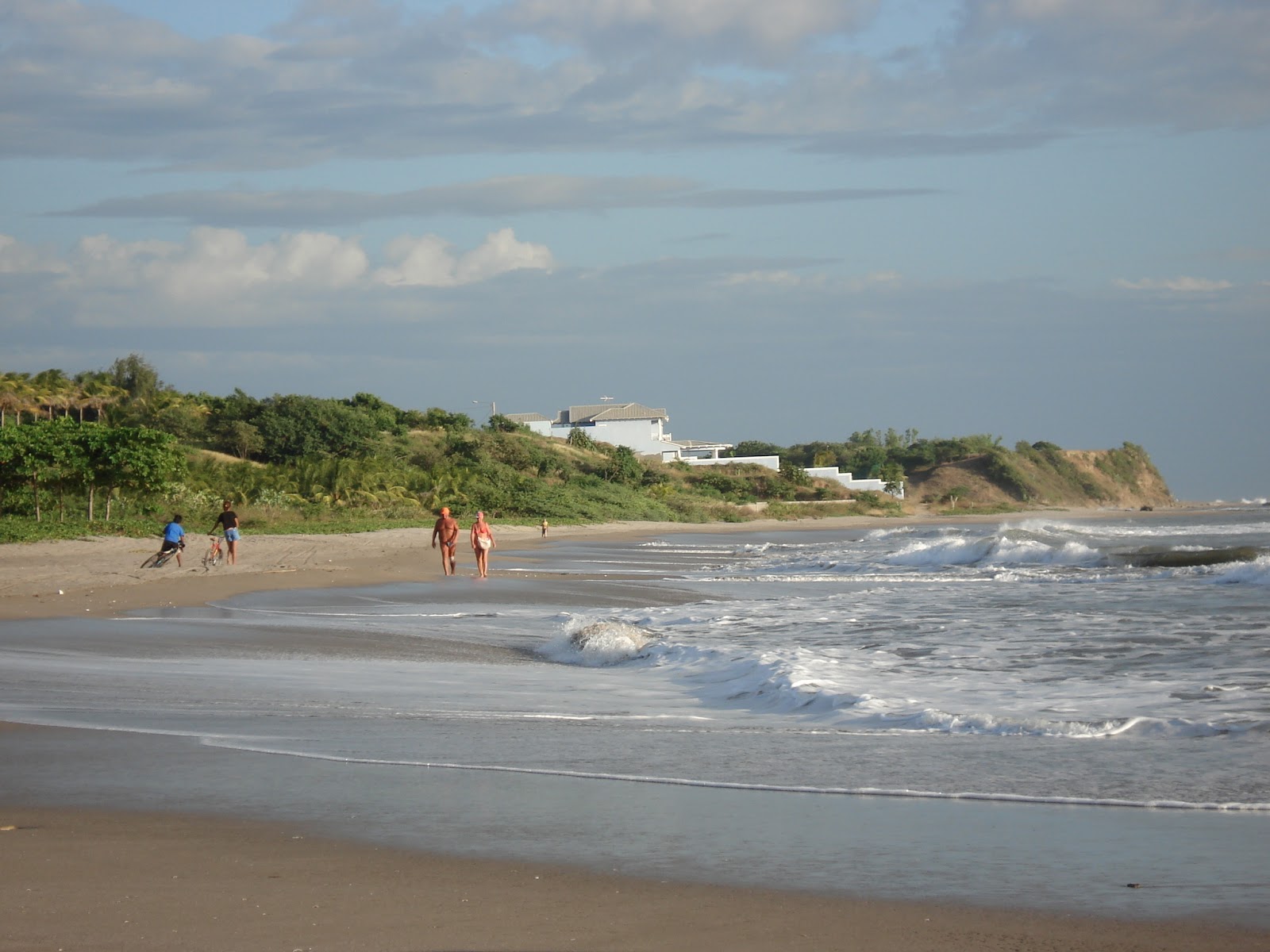 Zdjęcie Playa Pochomil Viejo z poziomem czystości wysoki