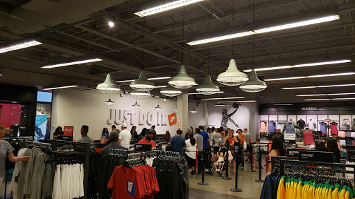 Clothing Store «Nike Factory Store», reviews and photos, 651 Kapkowski Rd #150, Elizabeth, NJ 07201, USA