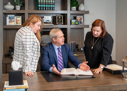 Criminal Justice Attorney «Holloway Law Group», reviews and photos