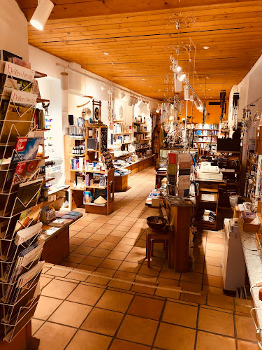 Rezensionen über Buchhandlung Sphinx in Basel - Buchhandlung