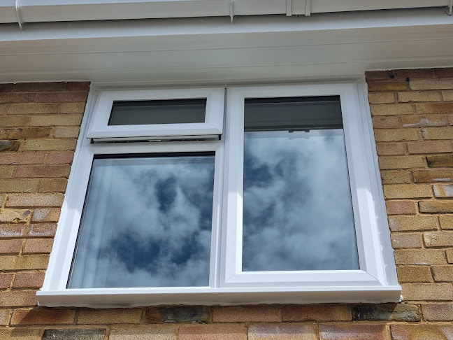 Comments and reviews of Fab Fascias and Windows Ltd