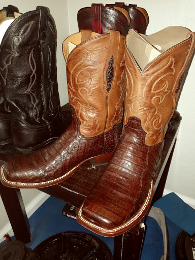 Boot Store «Beth West», reviews and photos, 16315 WA-9, Snohomish, WA 98296, USA