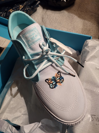 Clothing Store «Nike Lenox», reviews and photos, 3393 Peachtree Rd, Atlanta, GA 30326, USA